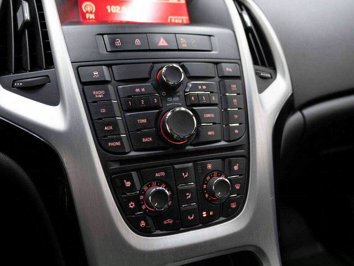 Купить Opel Astra, 2012, 190 009 км.. Фото: #17