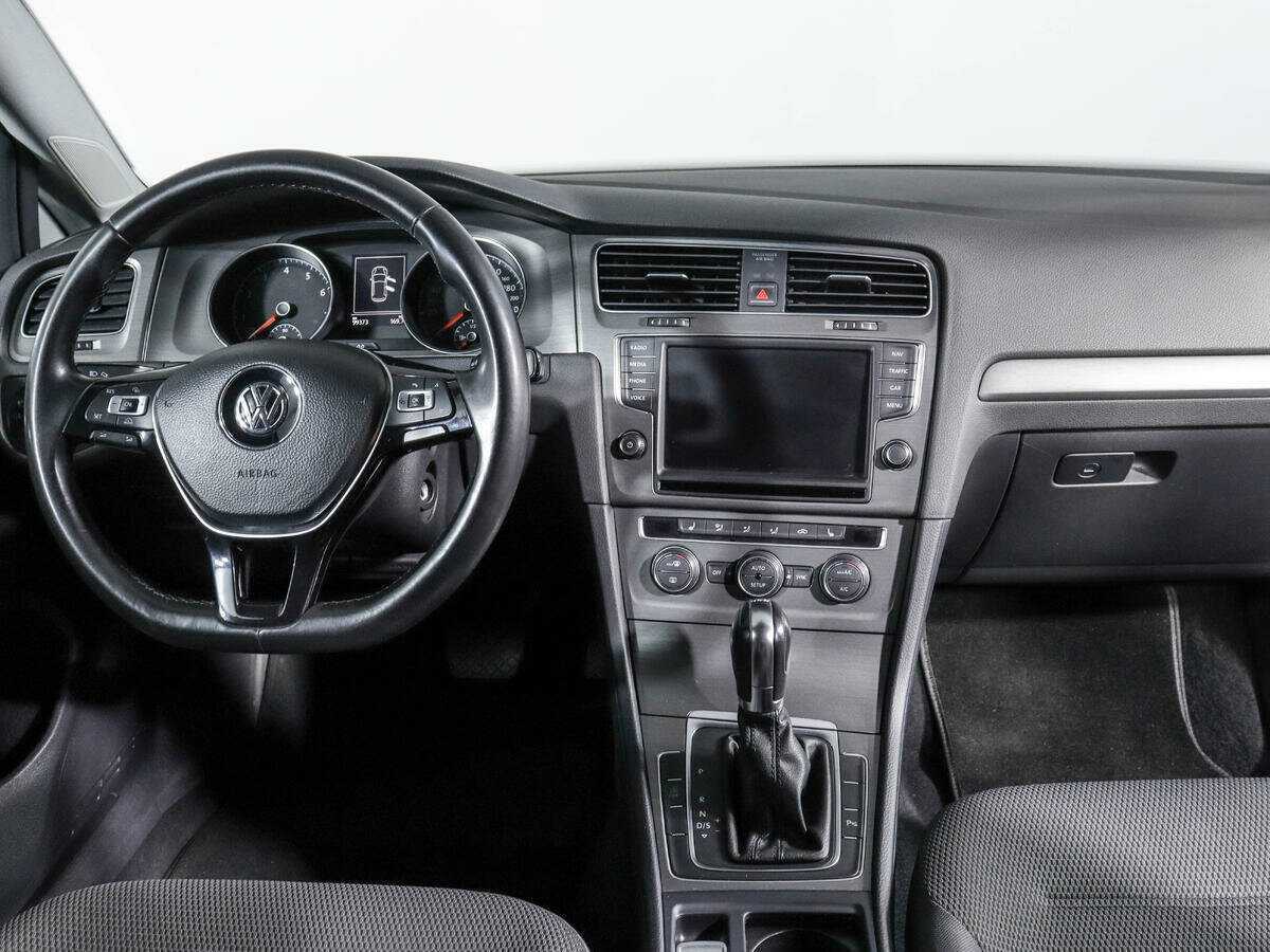 Купить Volkswagen Golf, 2013, 99 372 км.. Фото: #9