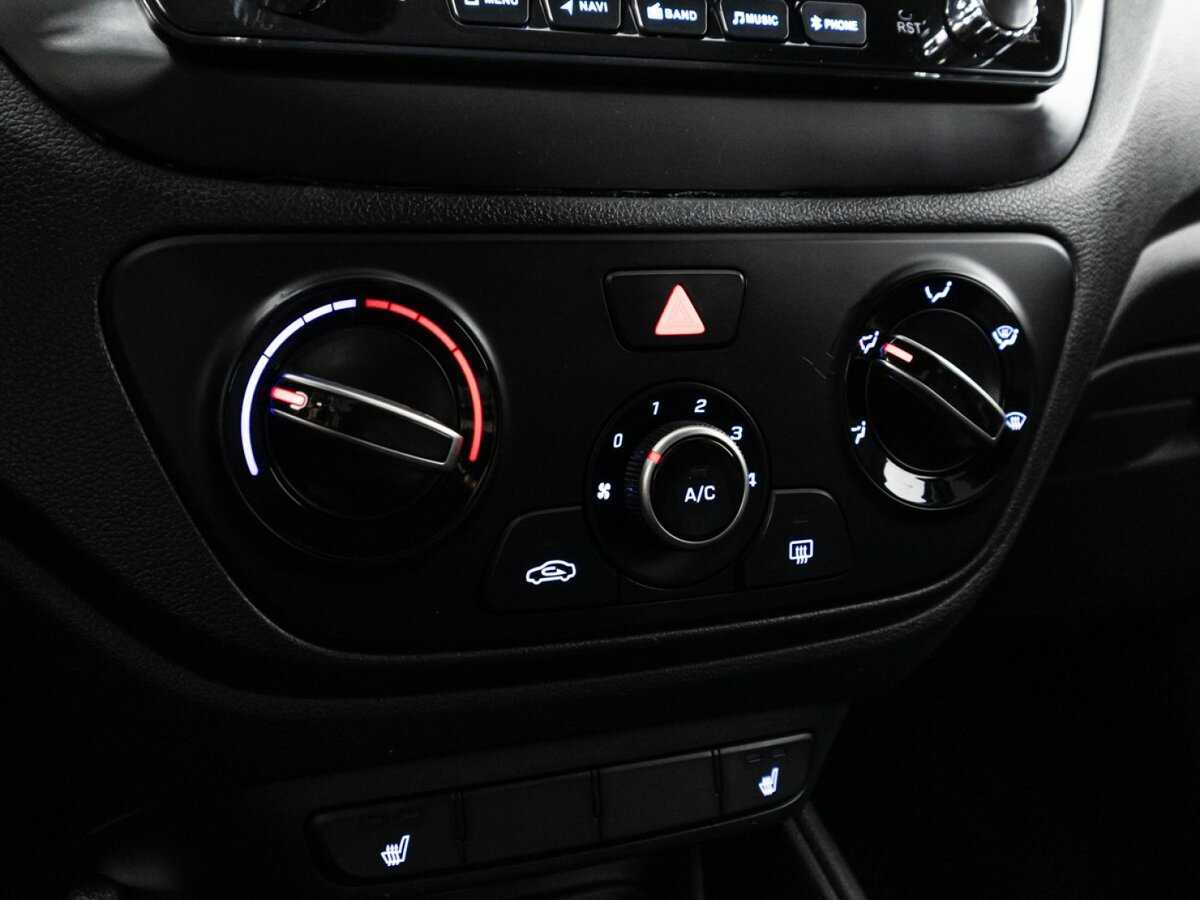 Купить Hyundai Solaris, 2019, 137 210 км.. Фото: #15