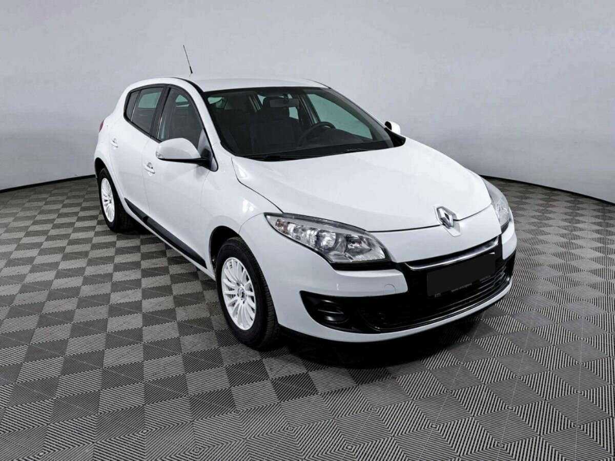 Купить Renault Megane, 2013, 94 265 км.. Фото: #2