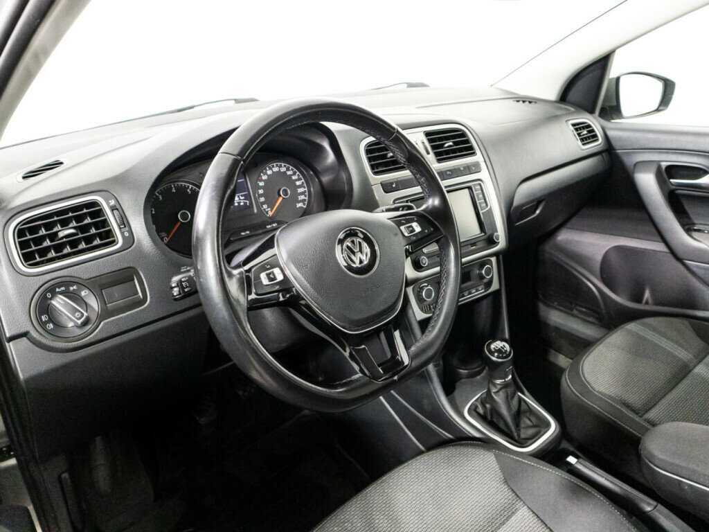 Купить Volkswagen Polo, 2018, 121 960 км.. Фото: #10