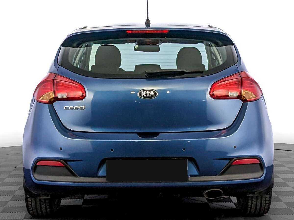 Купить Kia Ceed, 2012, 138 458 км.. Фото: #5