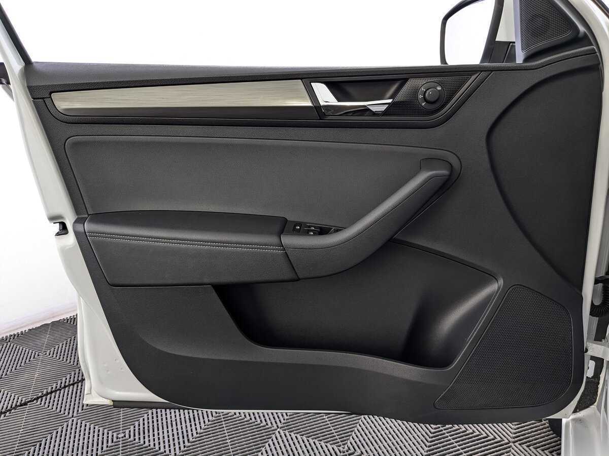 Купить Skoda Rapid, 2018, 57 987 км.. Фото: #14