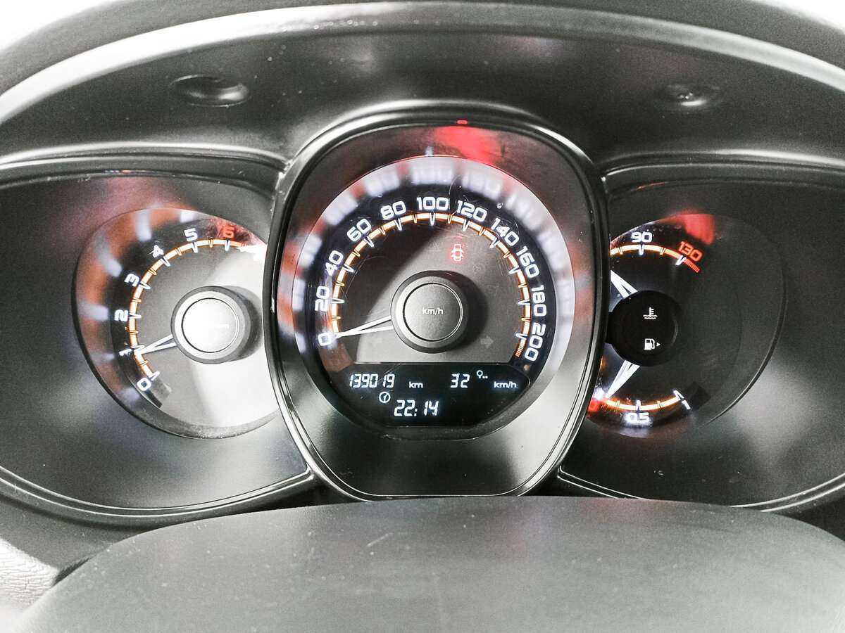 Купить Lada (ВАЗ) Vesta, 2019, 138 602 км.. Фото: #8