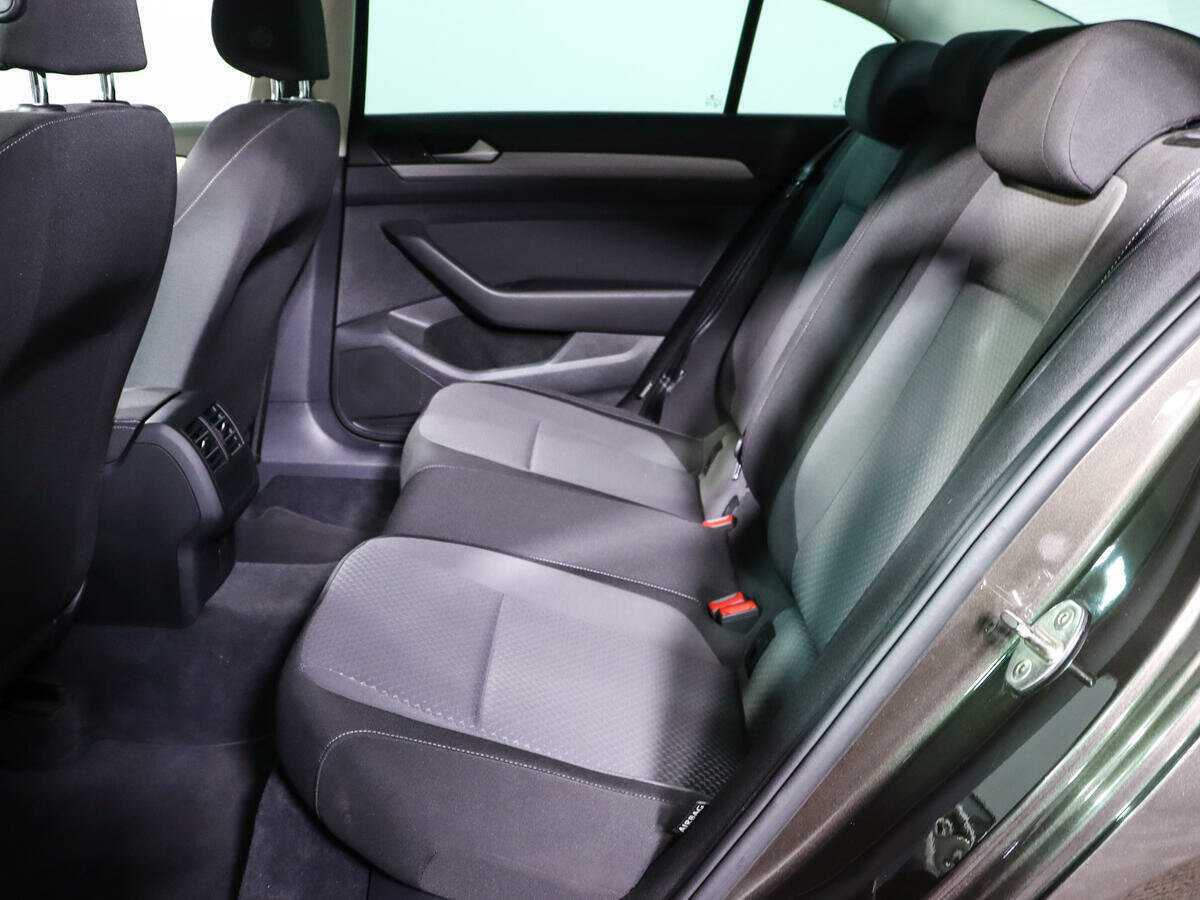 Купить Volkswagen Passat, 2016, 131 019 км.. Фото: #7