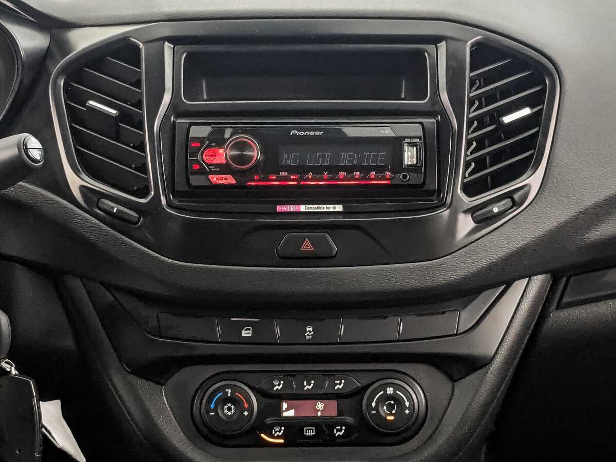 Купить Lada (ВАЗ) Vesta, 2021, 47 204 км.. Фото: #12