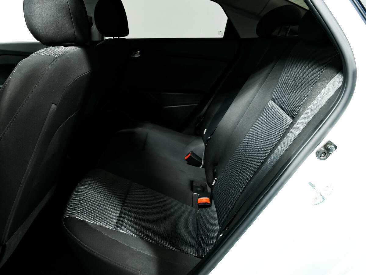 Купить Hyundai Solaris, 2020, 89 887 км.. Фото: #11