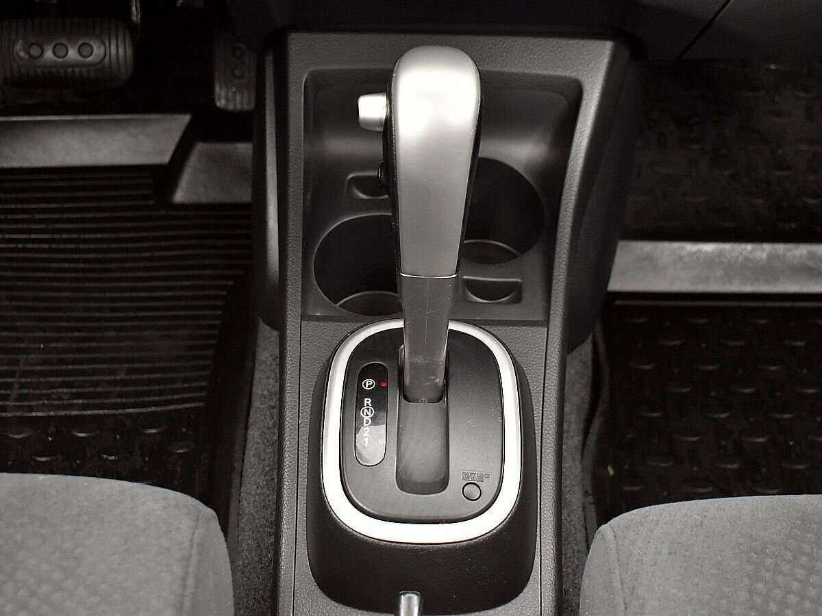 Купить Nissan Tiida, 2013, 144 225 км.. Фото: #13
