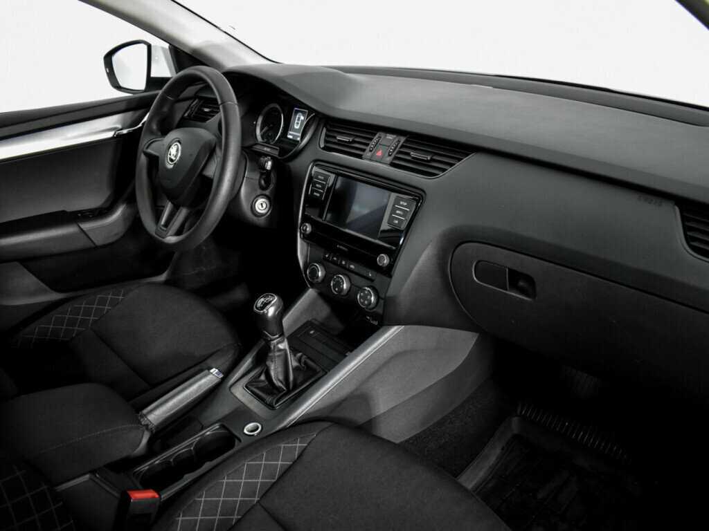 Купить Skoda Octavia, 2019, 146 308 км.. Фото: #8