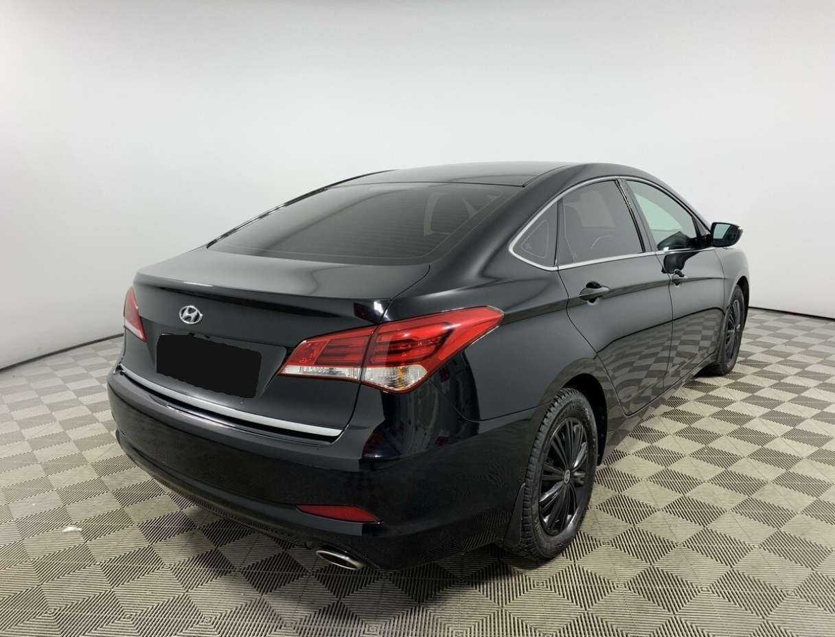 Купить Hyundai i40, 2016, 119 560 км.. Фото: #4