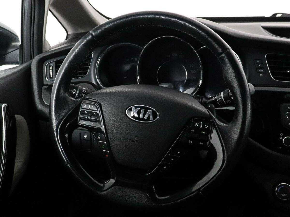 Купить Kia Ceed, 2015, 110 000 км.. Фото: #11