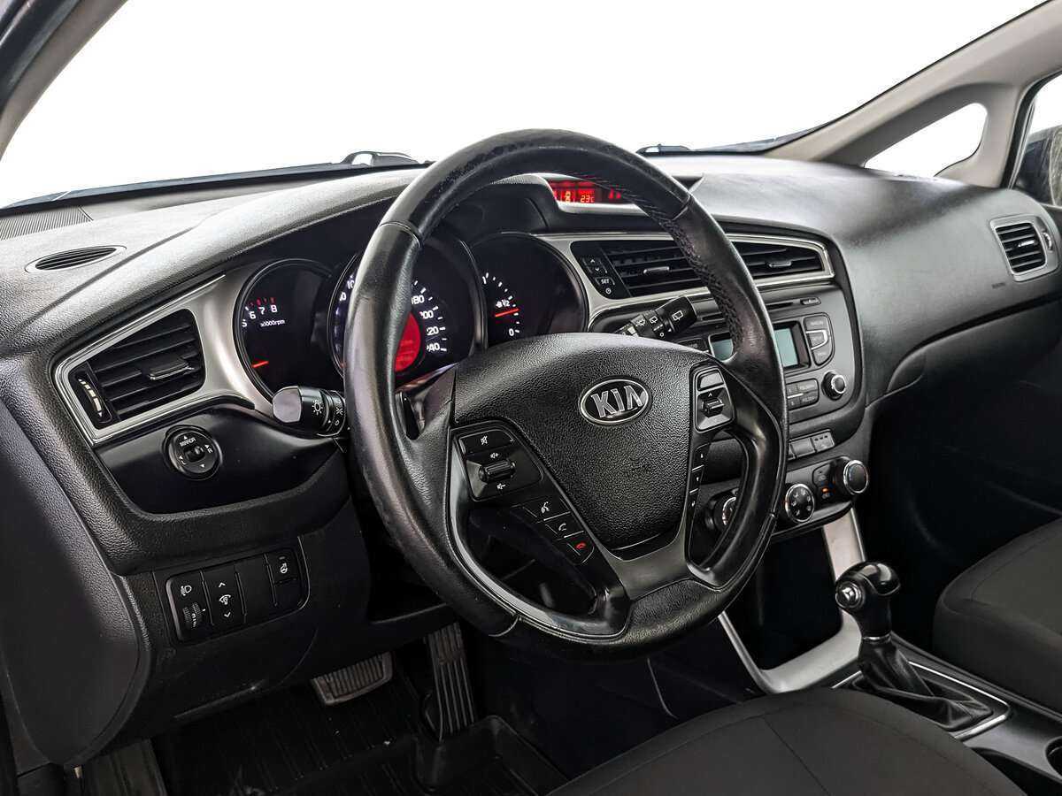 Купить Kia Ceed, 2017, 227 387 км.. Фото: #10