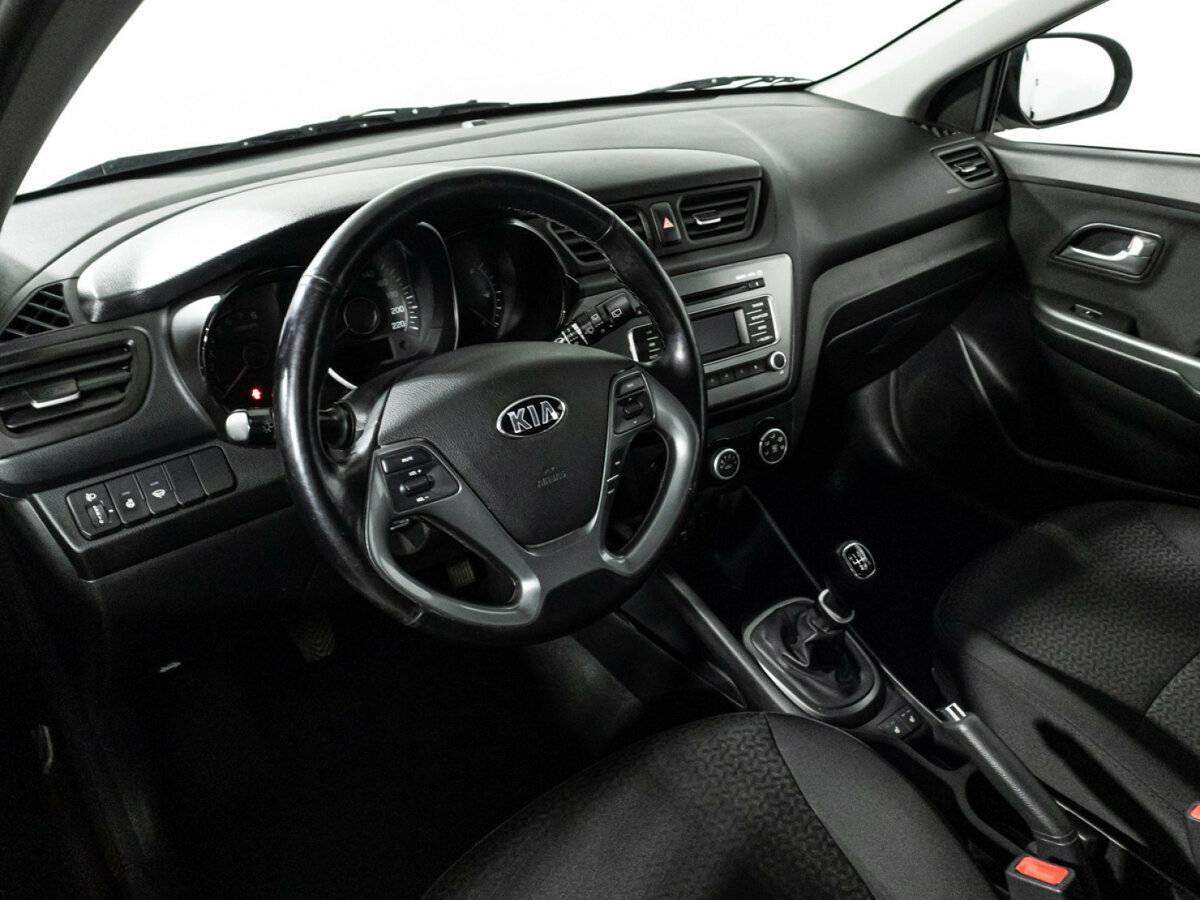 Купить Kia Rio, 2016, 66 804 км.. Фото: #10