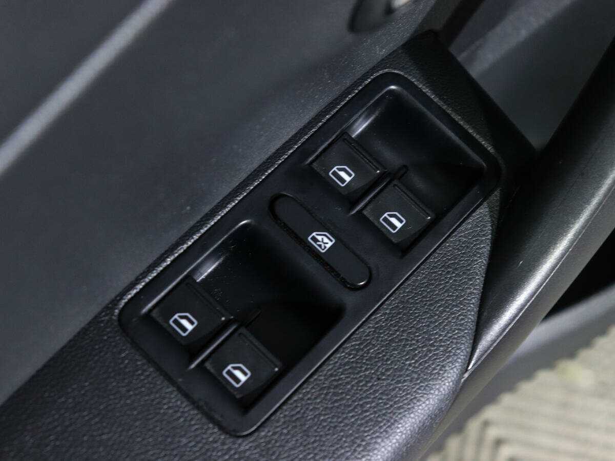 Купить Volkswagen Polo, 2017, 97 759 км.. Фото: #16