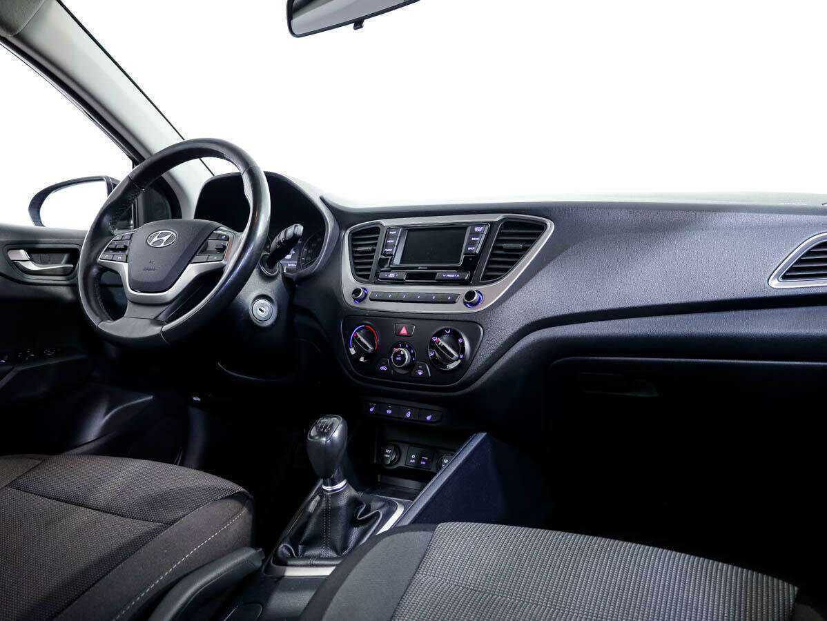 Купить Hyundai Solaris, 2018, 76 950 км.. Фото: #7