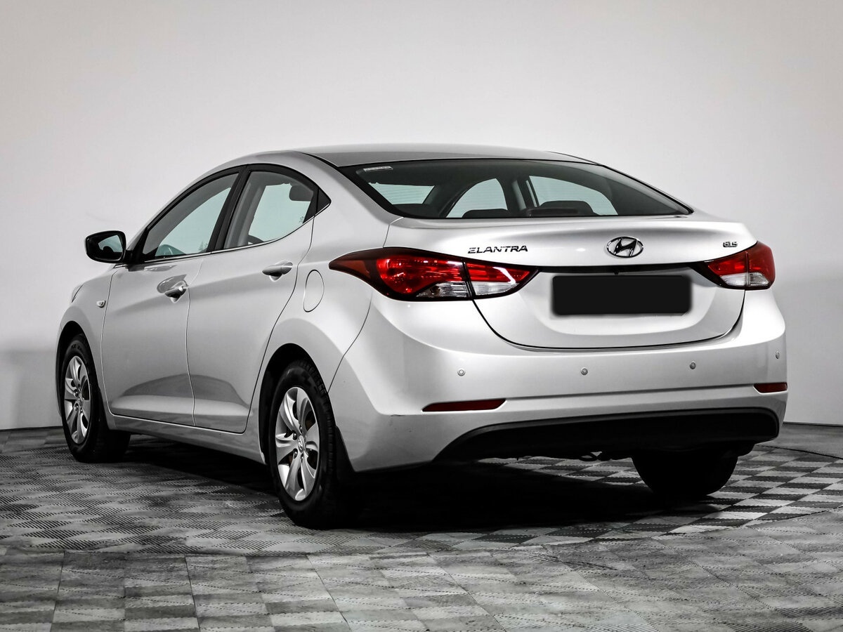 Купить Hyundai Elantra, 2015, 15 577 км.. Фото: #5