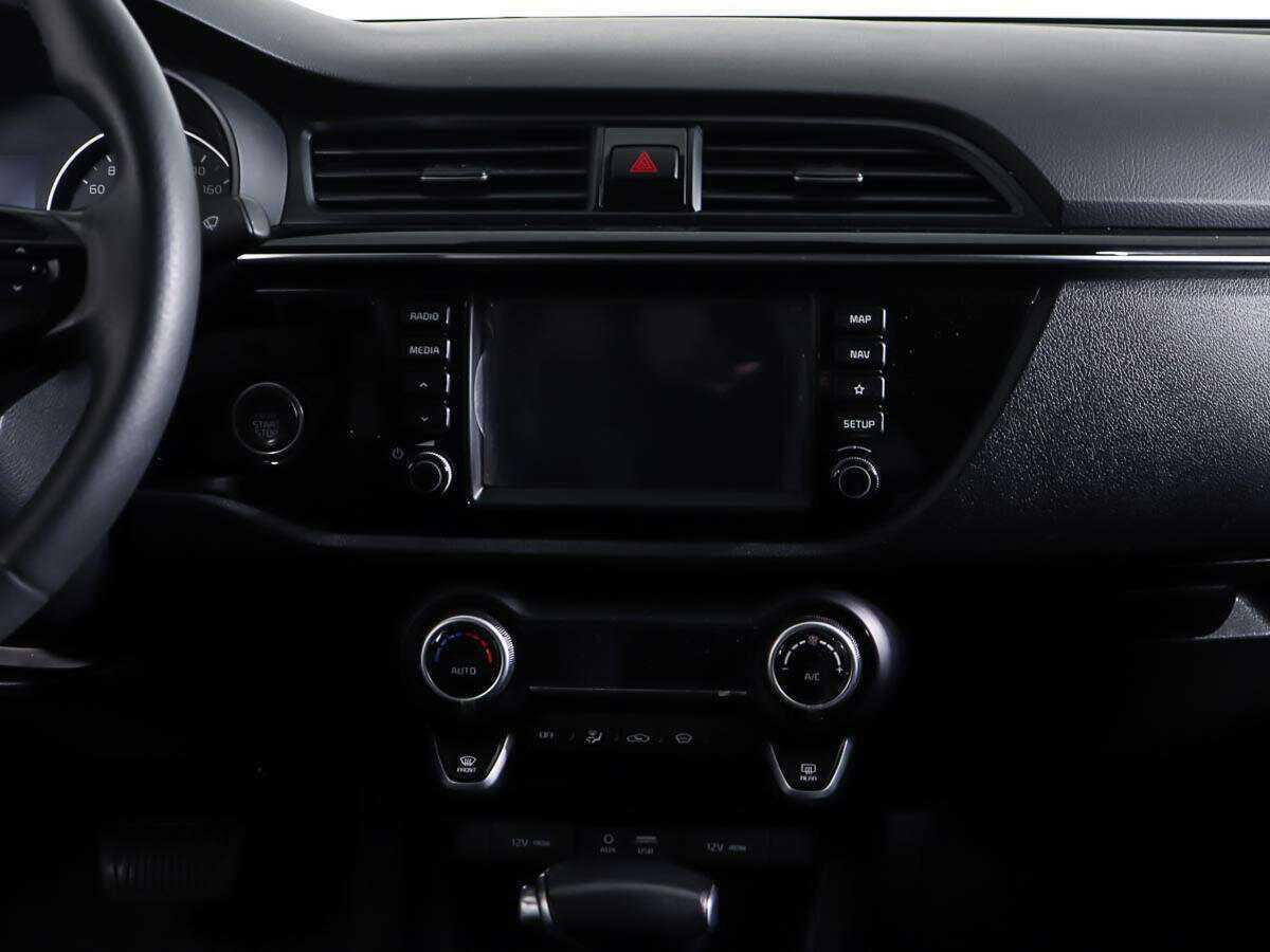 Купить Kia Rio, 2017, 48 173 км.. Фото: #11