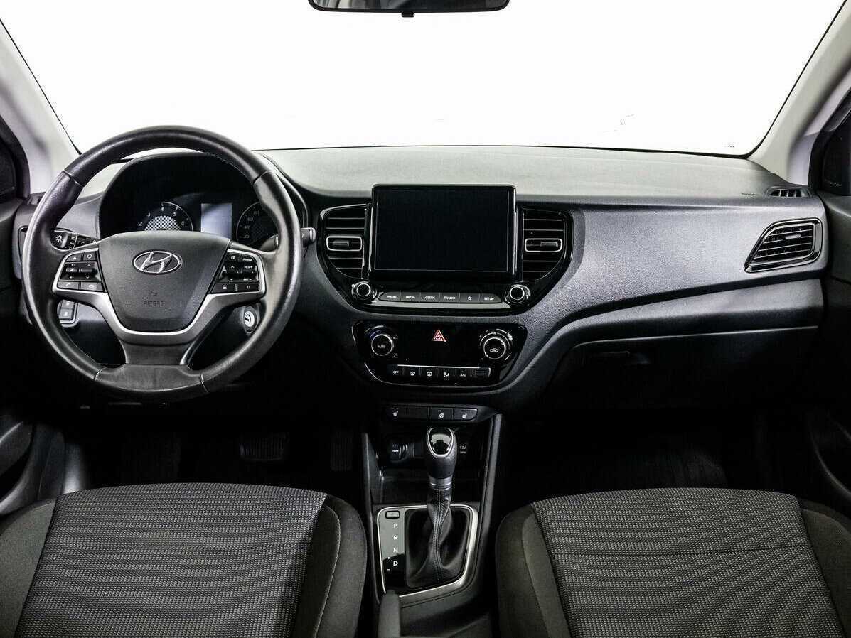 Купить Hyundai Solaris, 2020, 45 742 км.. Фото: #9