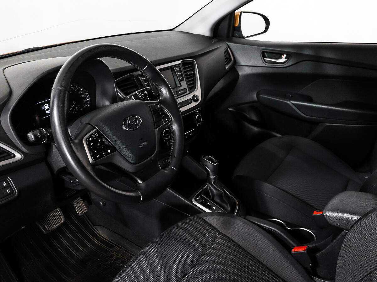 Купить Hyundai Solaris, 2017, 140 583 км.. Фото: #6