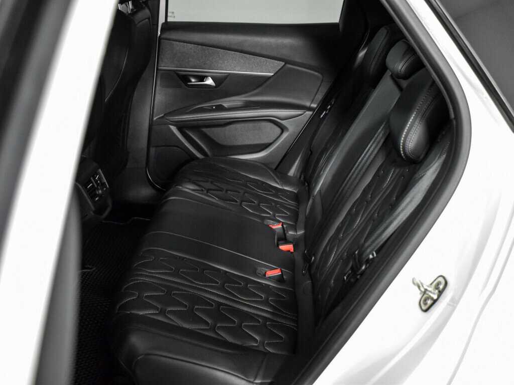 Купить Peugeot 3008, 2018, 145 651 км.. Фото: #14