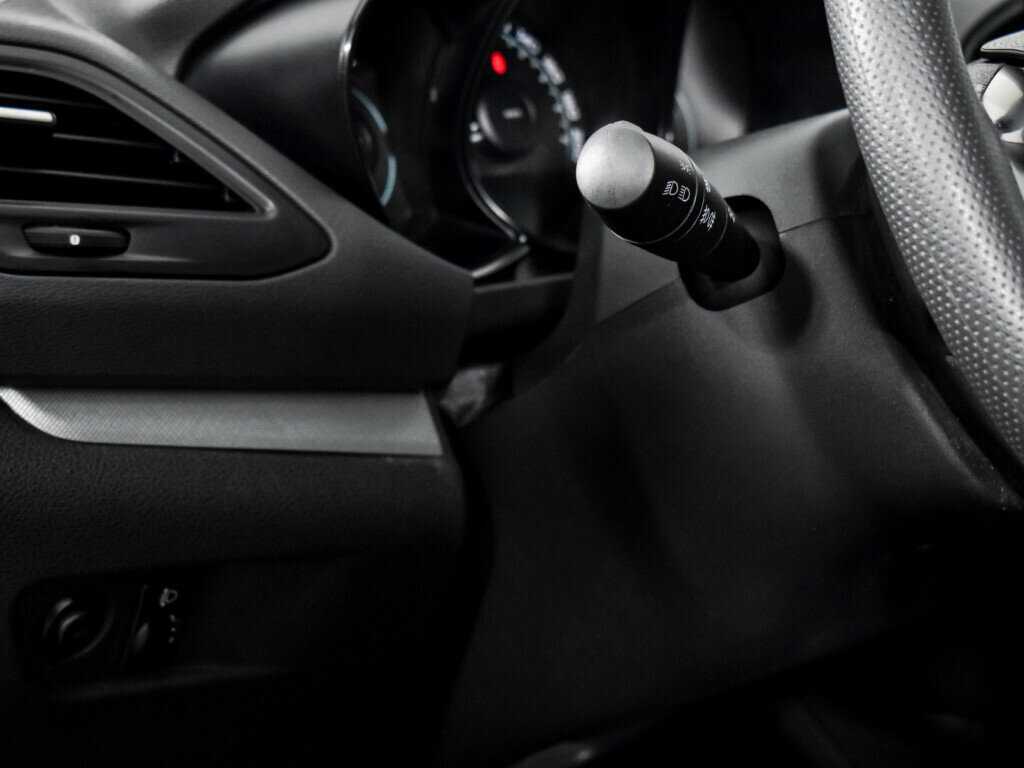 Купить Lada (ВАЗ) Vesta, 2017, 186 650 км.. Фото: #9