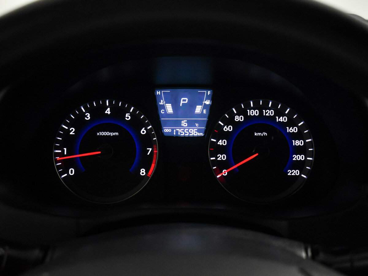 Купить Hyundai Solaris, 2012, 175 540 км.. Фото: #15