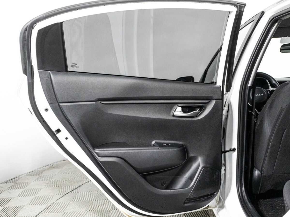Купить Kia Rio, 2021, 31 880 км.. Фото: #24