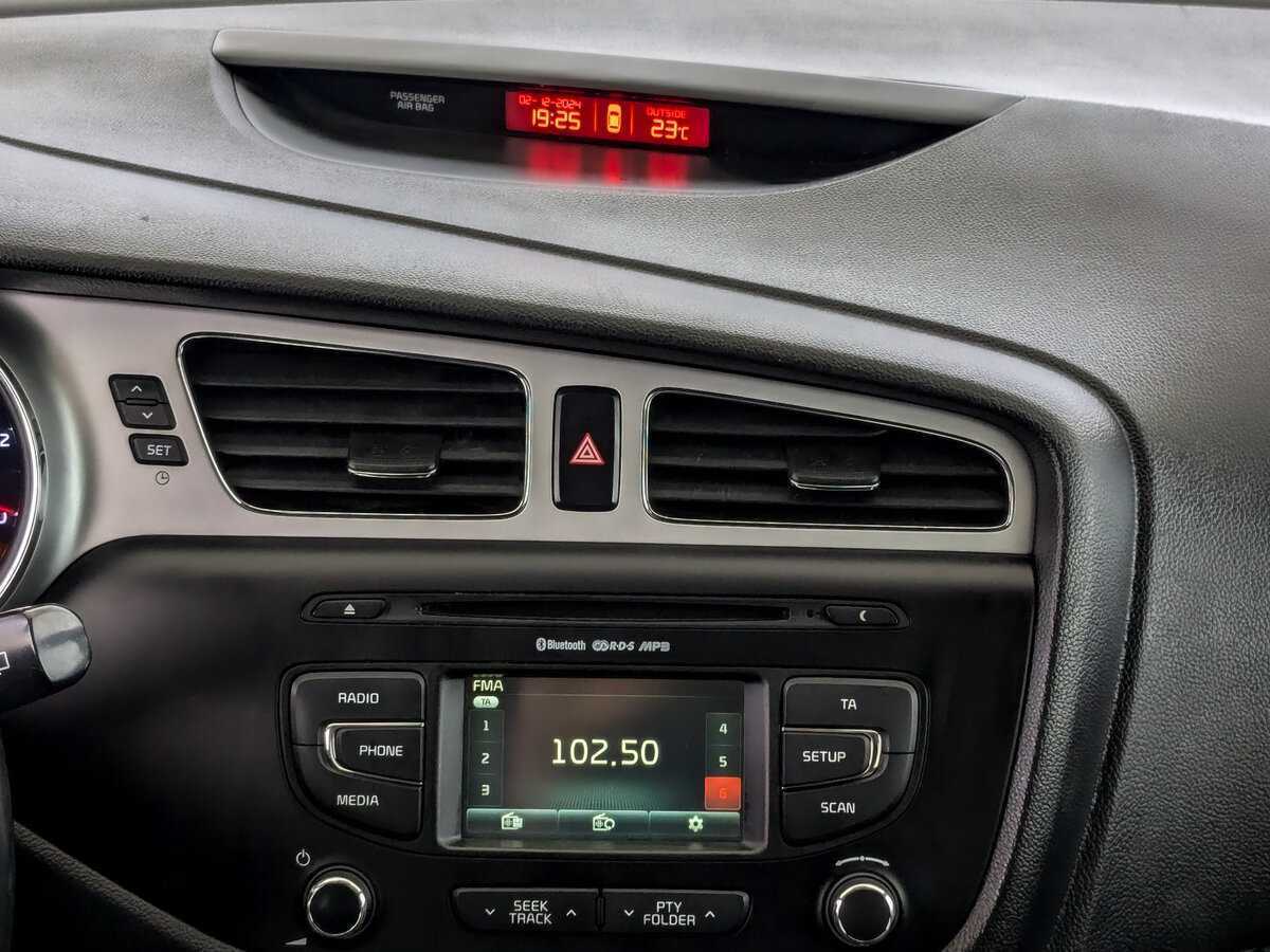 Купить Kia Ceed, 2014, 196 785 км.. Фото: #14