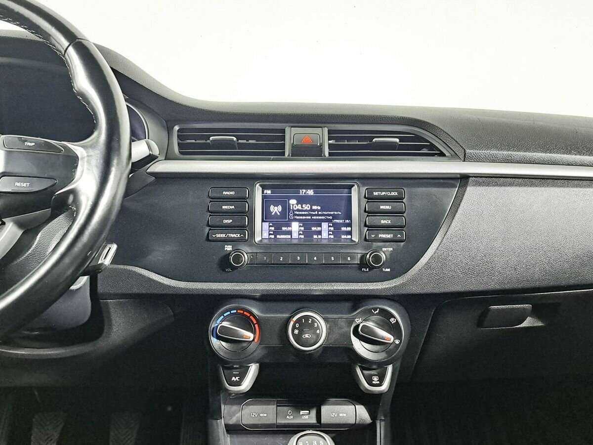 Купить Kia Rio, 2018, 71 290 км.. Фото: #10