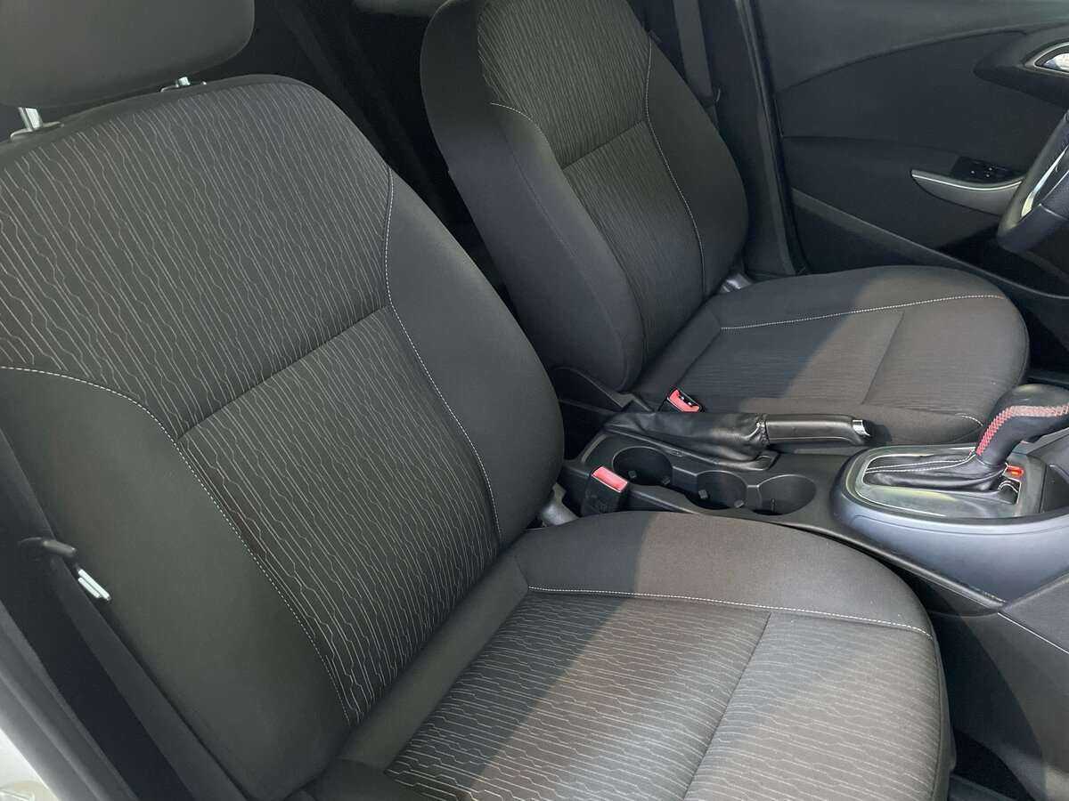 Купить Opel Astra, 2012, 98 086 км.. Фото: #17