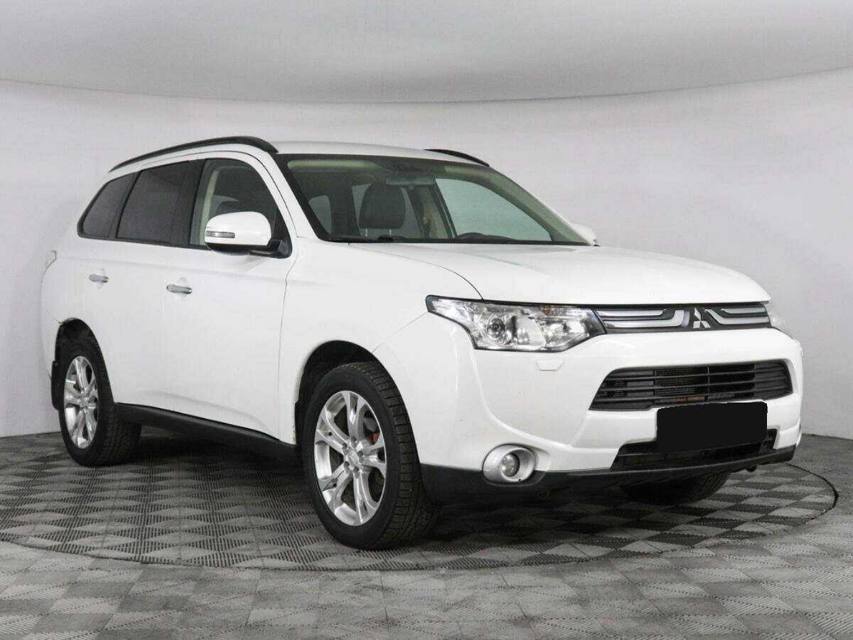 Купить Mitsubishi Outlander, 2012, 145 499 км.. Фото: #2