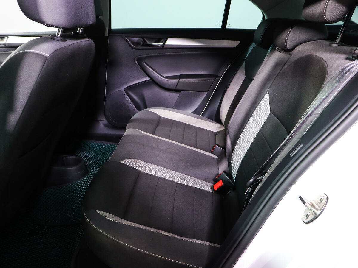 Купить Skoda Rapid, 2019, 61 522 км.. Фото: #9