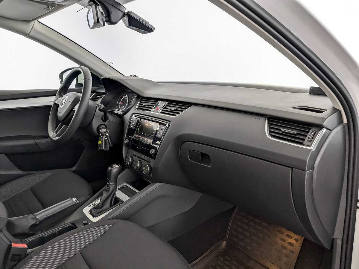 Купить Skoda Octavia, 2019, 67 859 км.. Фото: #10