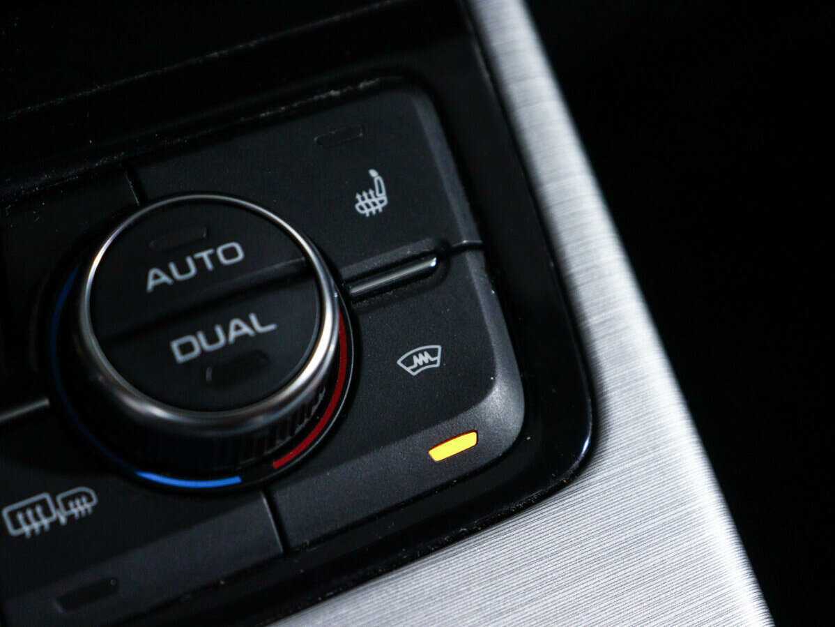 Купить Geely Atlas, 2019, 88 877 км.. Фото: #20