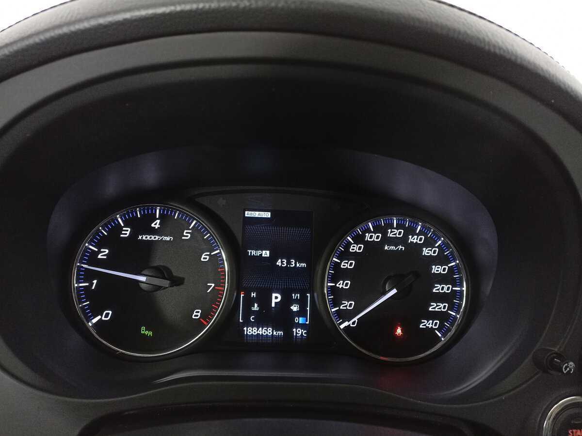 Купить Mitsubishi Outlander, 2017, 188 467 км.. Фото: #10