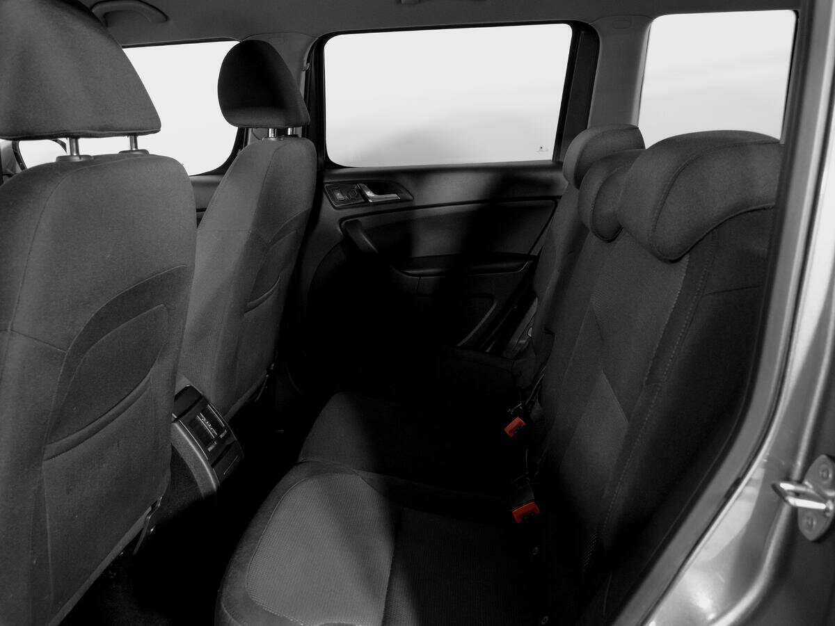 Купить Skoda Yeti, 2015, 144 800 км.. Фото: #9