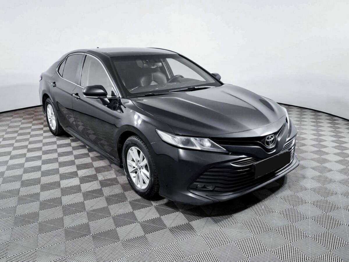 Купить Toyota Camry, 2018, 190 463 км.. Фото: #2