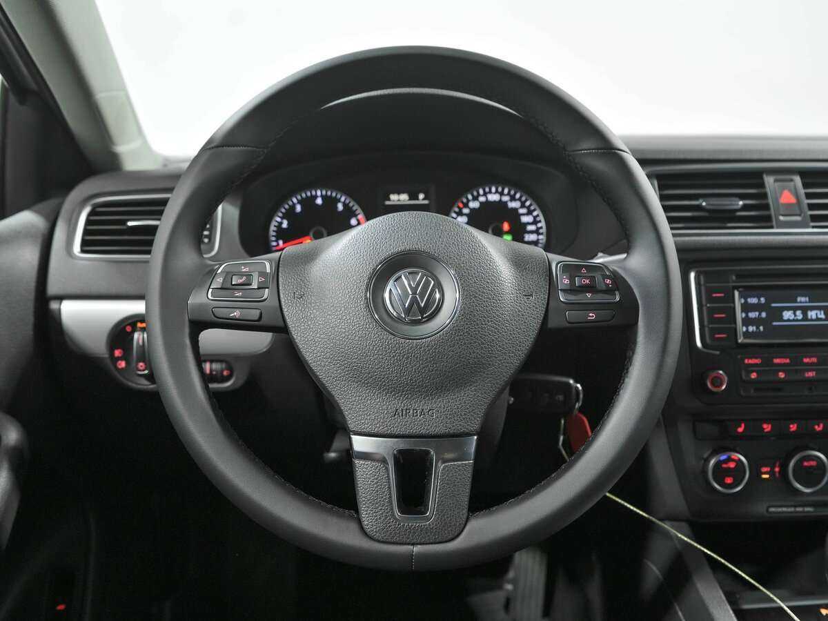 Купить Volkswagen Jetta, 2013, 158 244 км.. Фото: #8
