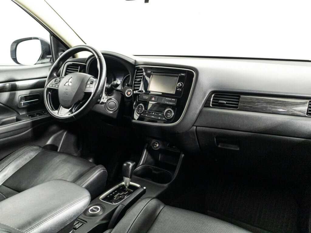 Купить Mitsubishi Outlander, 2016, 168 637 км.. Фото: #8