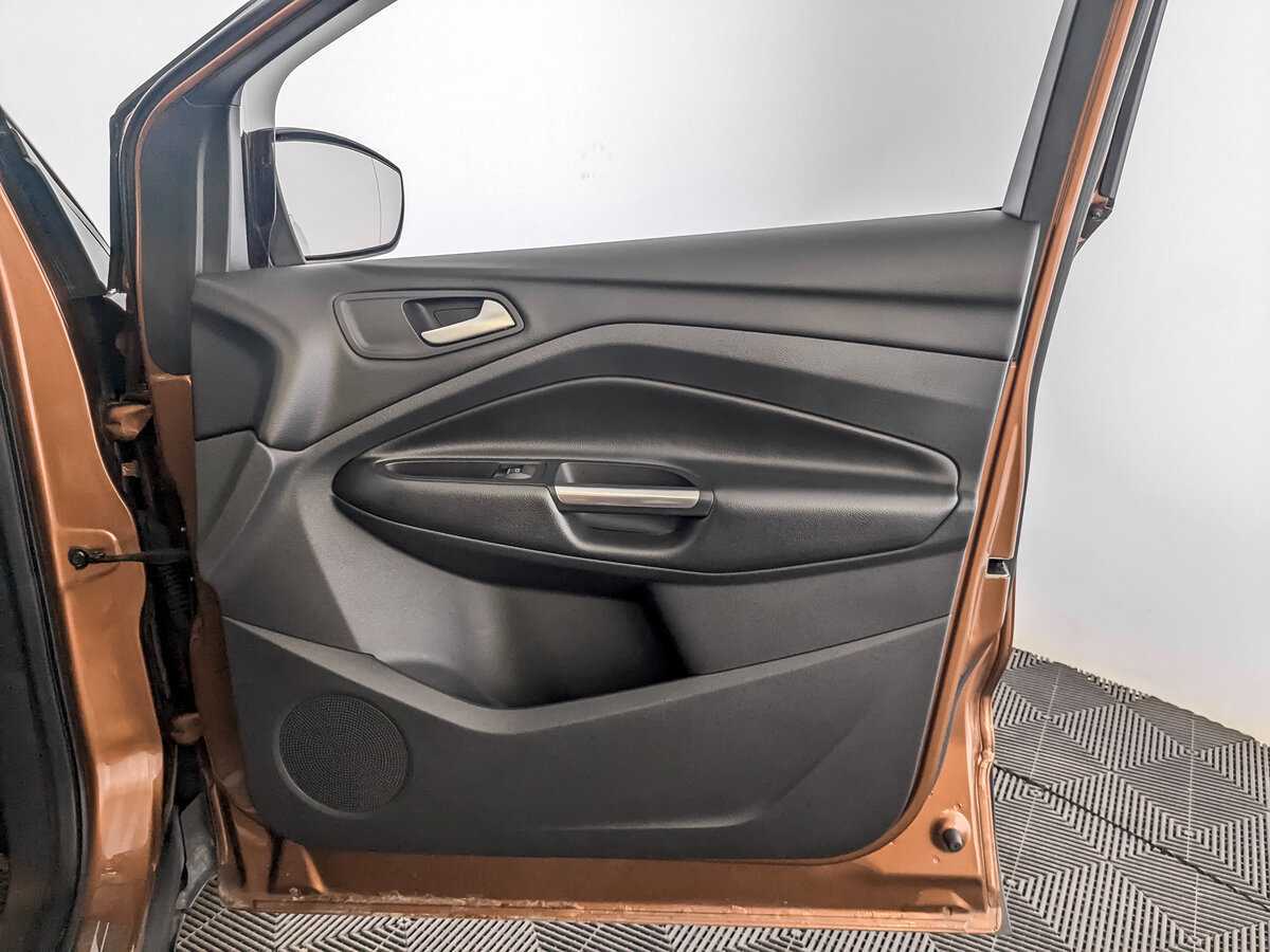 Купить Ford Kuga, 2018, 105 916 км.. Фото: #23