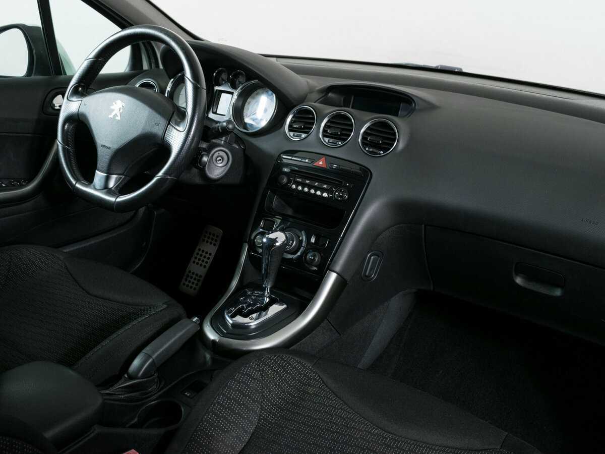 Купить Peugeot 308, 2012, 151 480 км.. Фото: #7