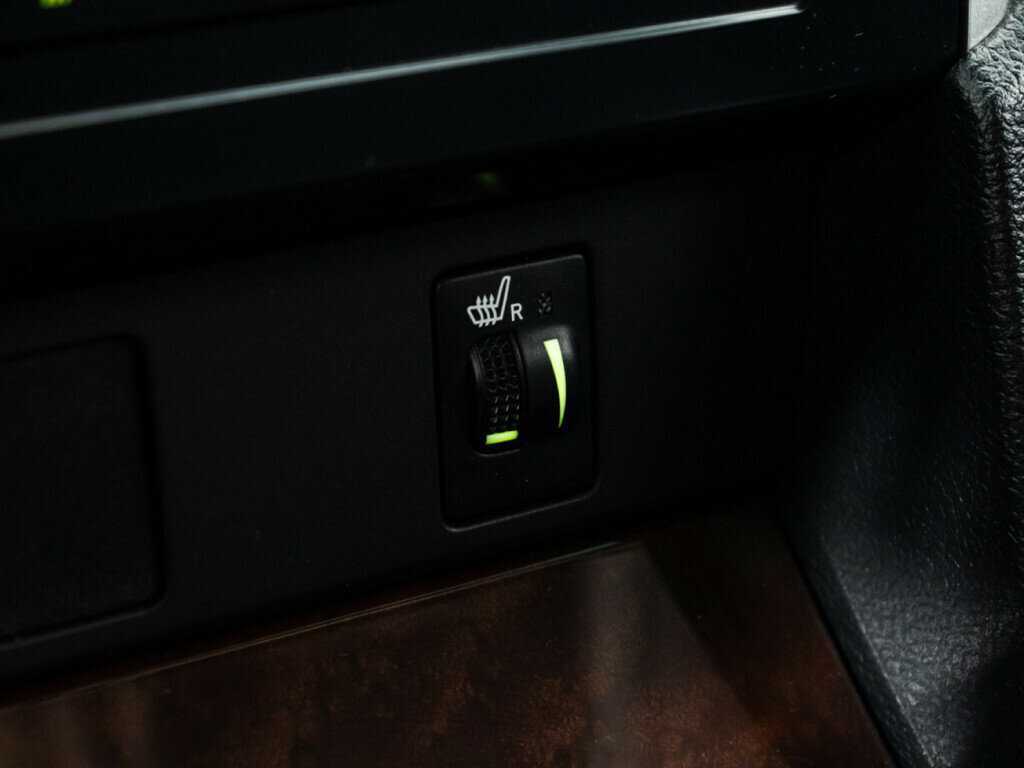 Купить Toyota Camry, 2012, 150 323 км.. Фото: #17