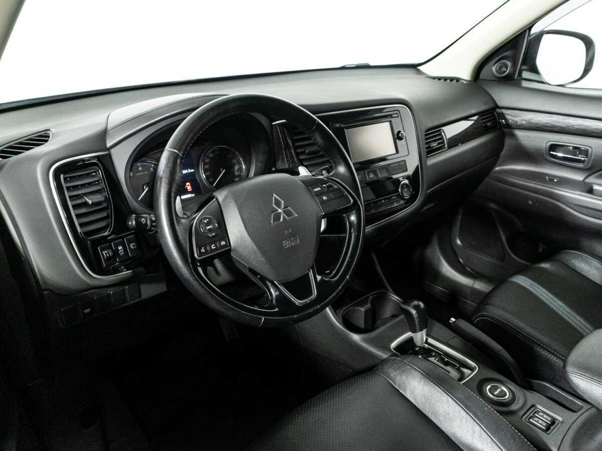 Купить Mitsubishi Outlander, 2015, 98 833 км.. Фото: #10