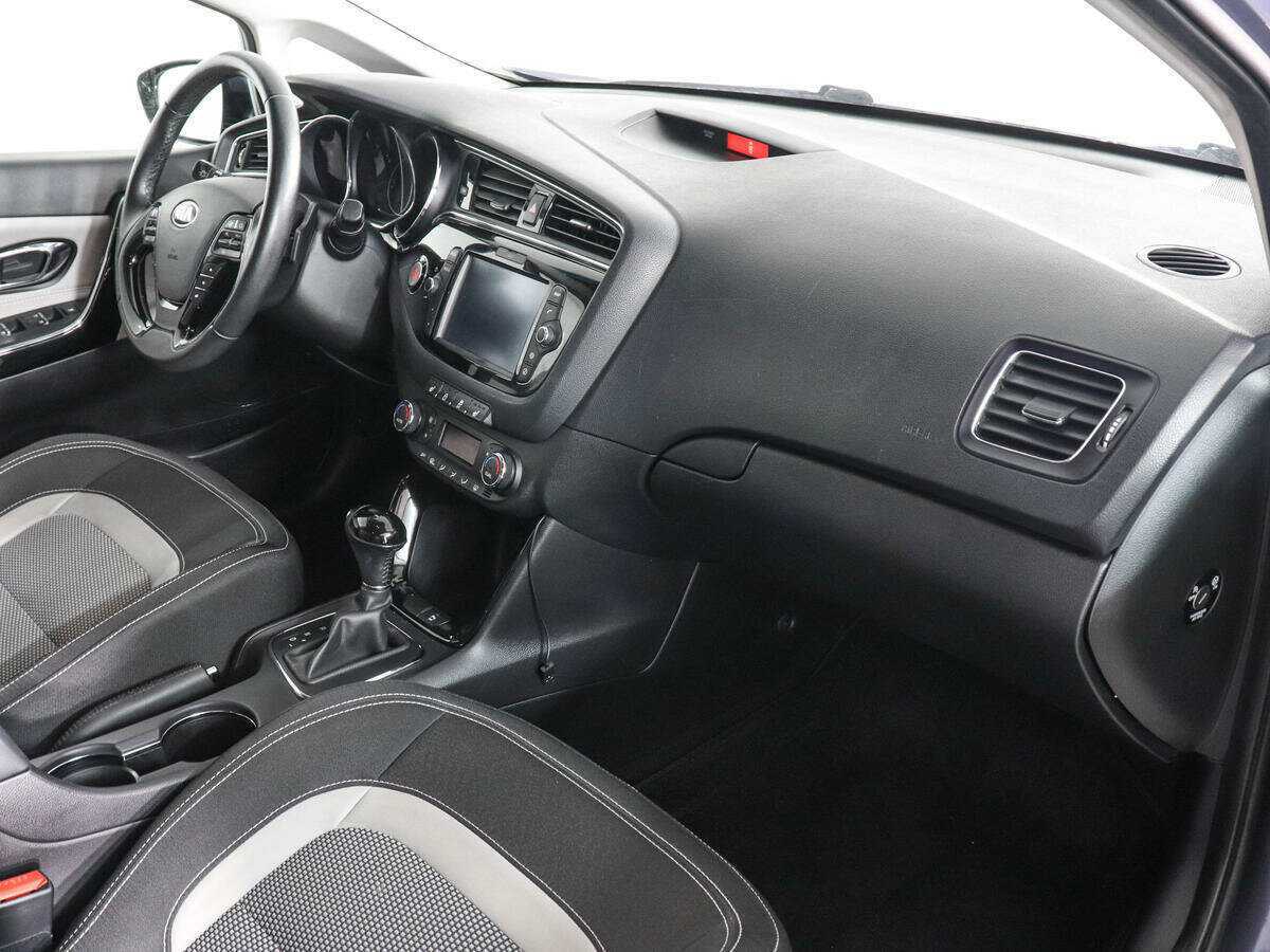 Купить Kia Ceed, 2018, 72 539 км.. Фото: #9