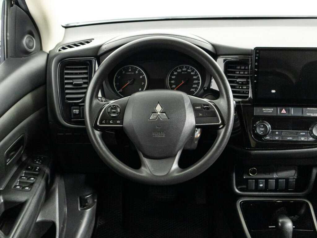 Купить Mitsubishi Outlander, 2018, 103 481 км.. Фото: #16