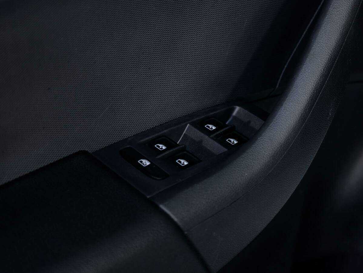 Купить Skoda Rapid, 2015, 107 086 км.. Фото: #18