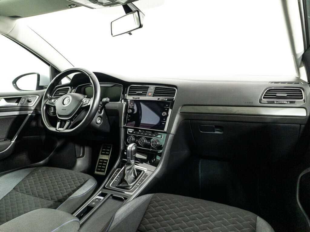 Купить Volkswagen Golf, 2018, 141 712 км.. Фото: #8