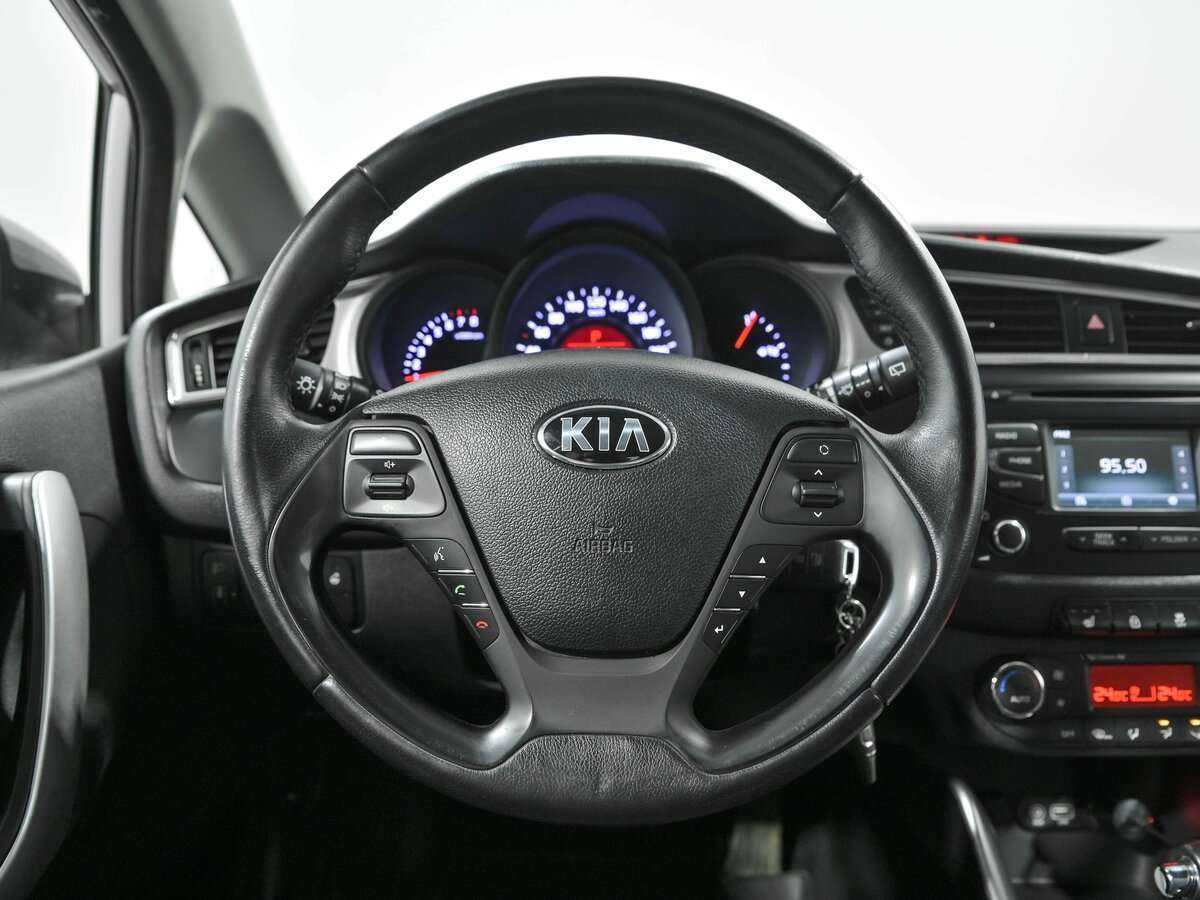 Купить Kia Ceed, 2017, 152 346 км.. Фото: #7