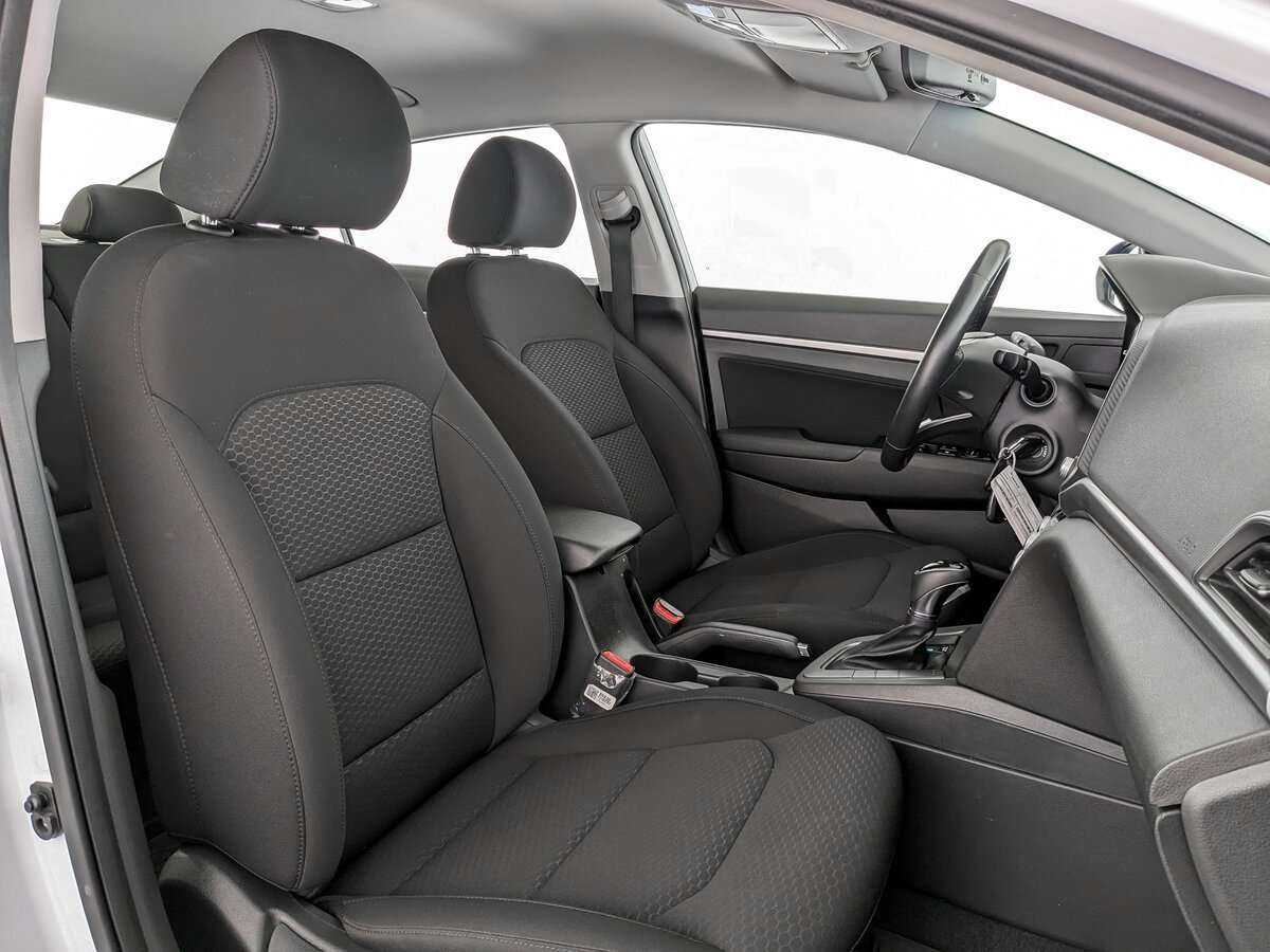 Купить Hyundai Elantra, 2020, 47 943 км.. Фото: #18