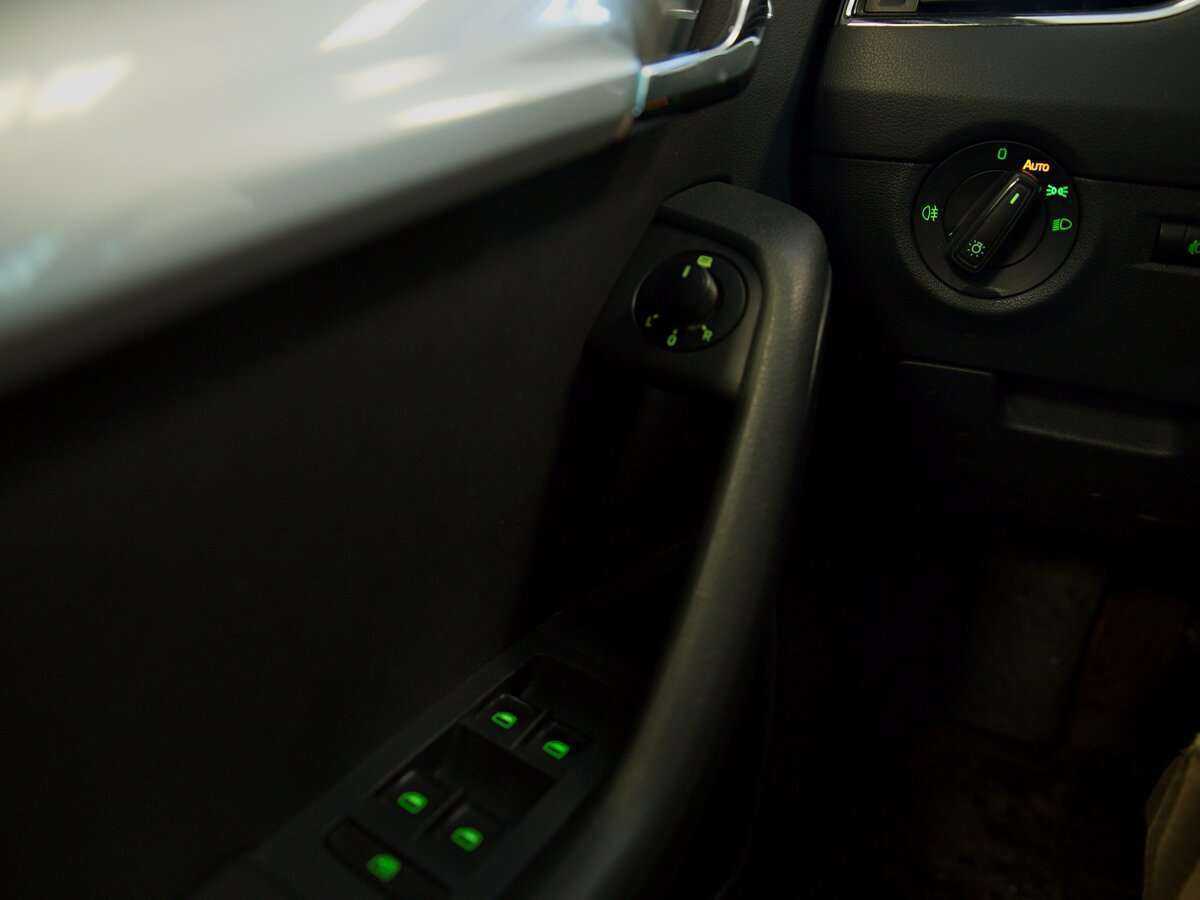 Купить Skoda Octavia, 2014, 233 564 км.. Фото: #7